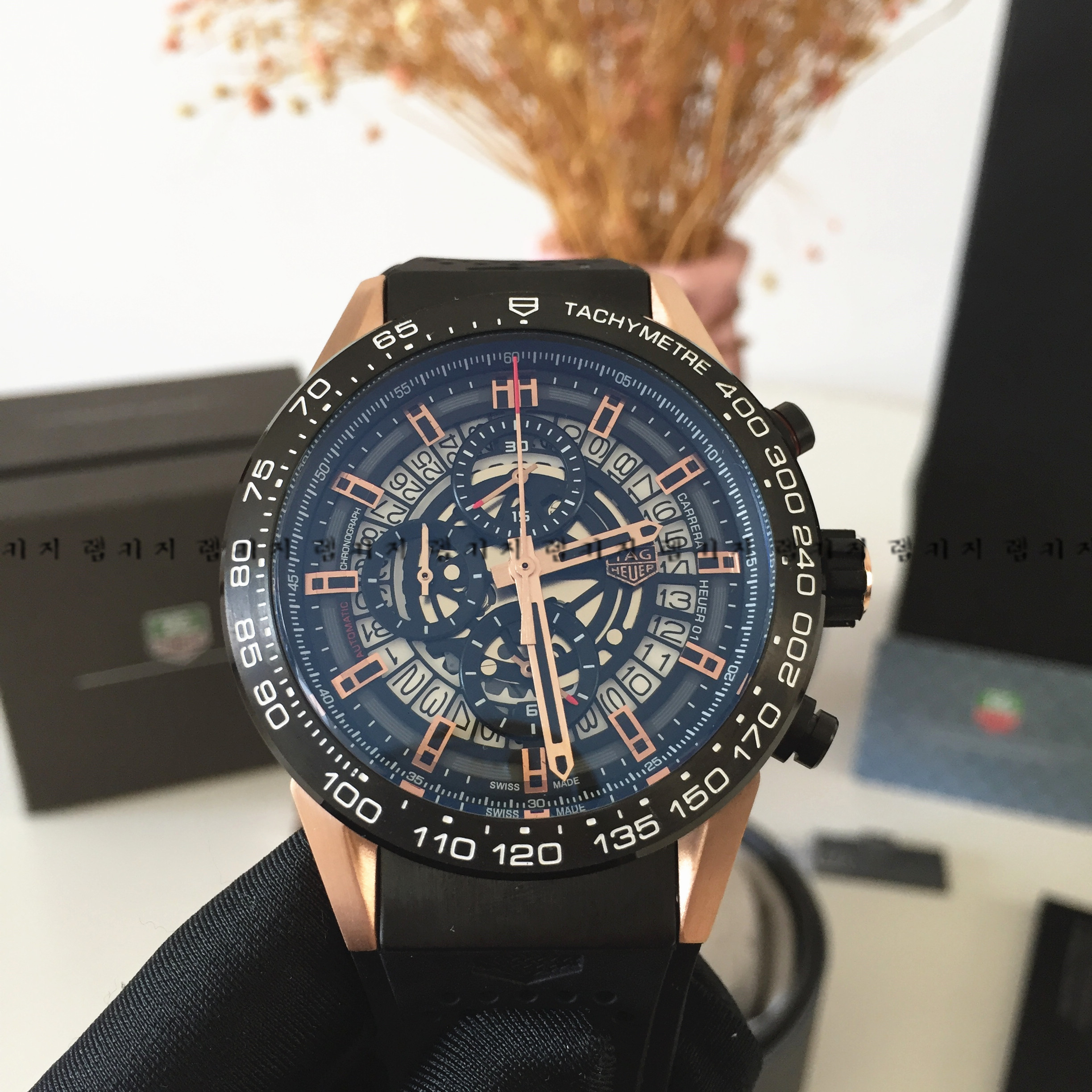 태그호이어 까레라 칼리버 호이어 01 우레탄시계 + 메탈스트랩